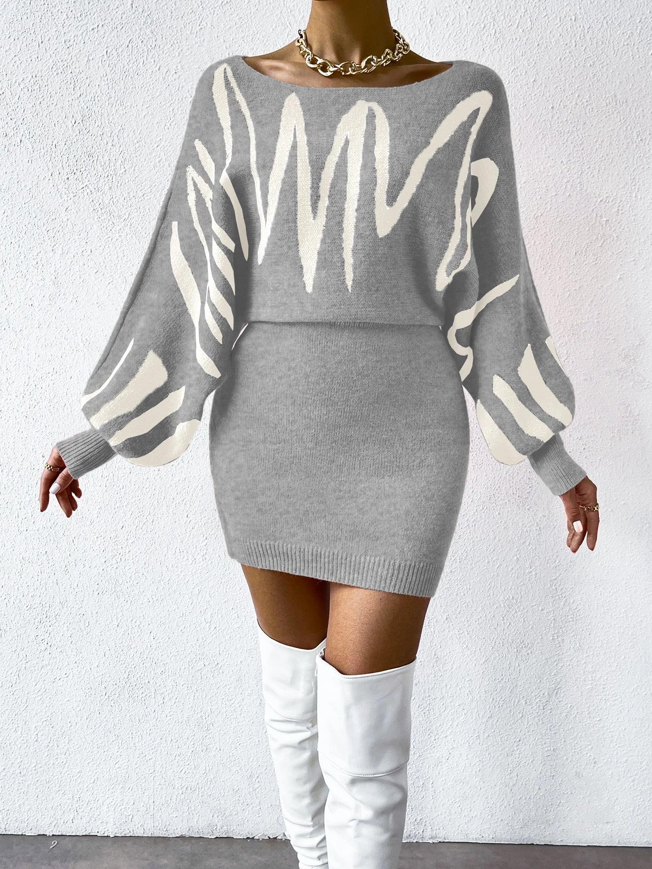 Chiquease Graphic Pattern Batwing Sleeve Sweater Dress