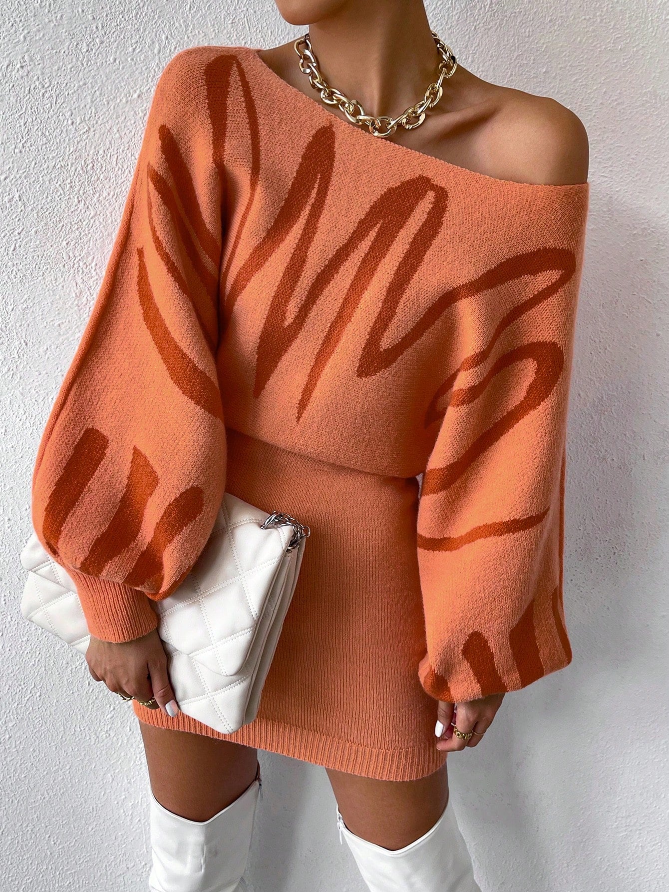 Chiquease Graphic Pattern Batwing Sleeve Sweater Dress