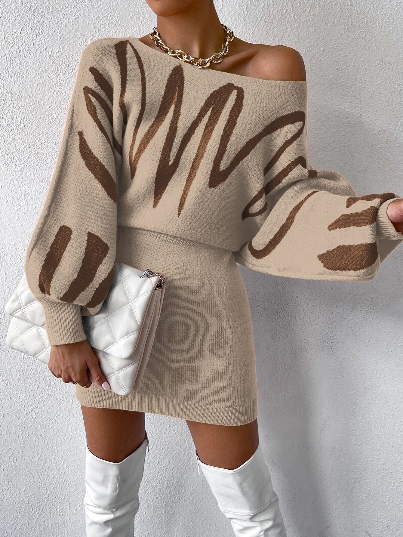 Chiquease Graphic Pattern Batwing Sleeve Sweater Dress